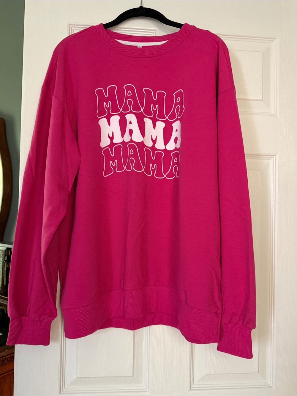 Bright Pink 'MAMA' Crewneck Pullover Sweatshirt